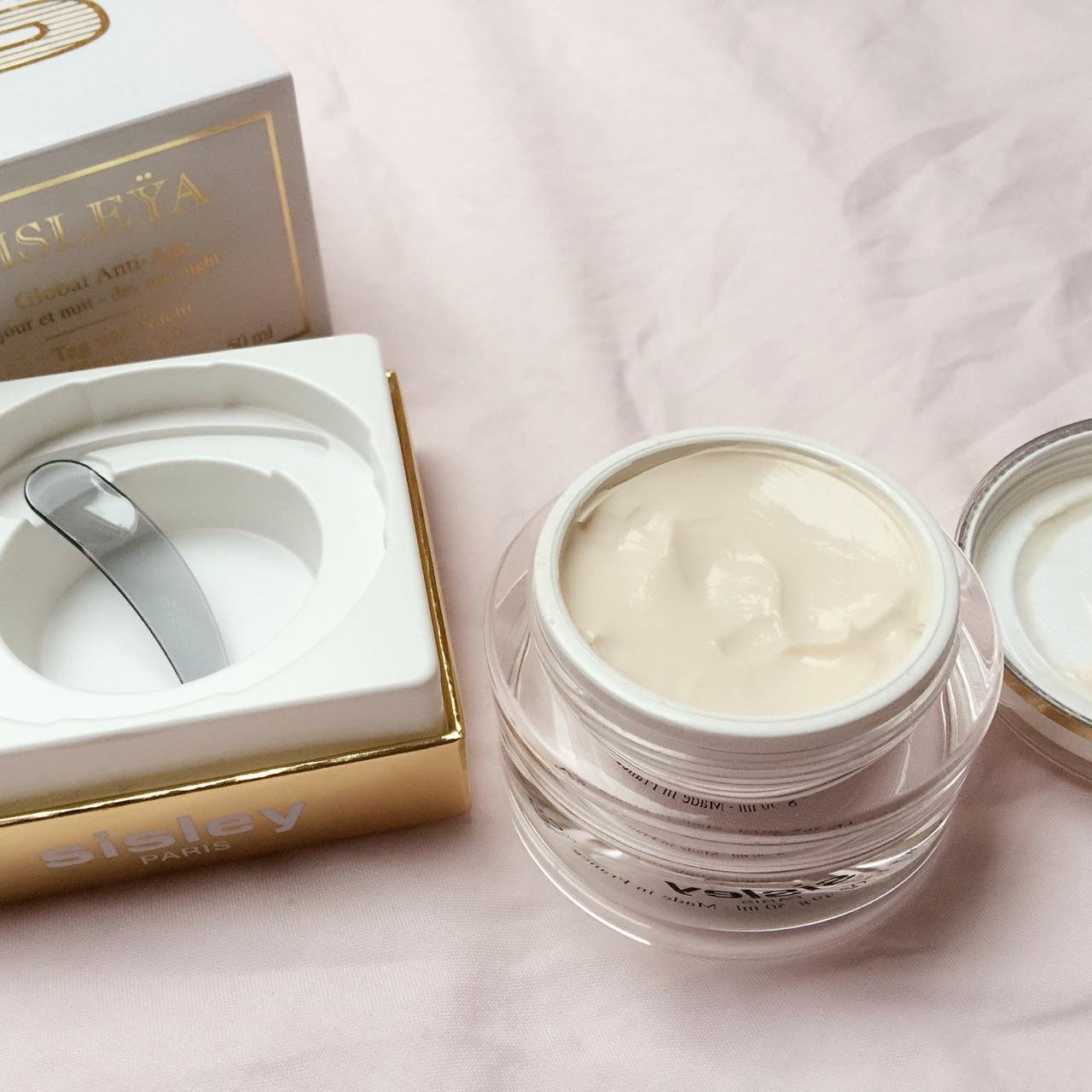 如何挑選適合自己膚質(zhì)的面霜